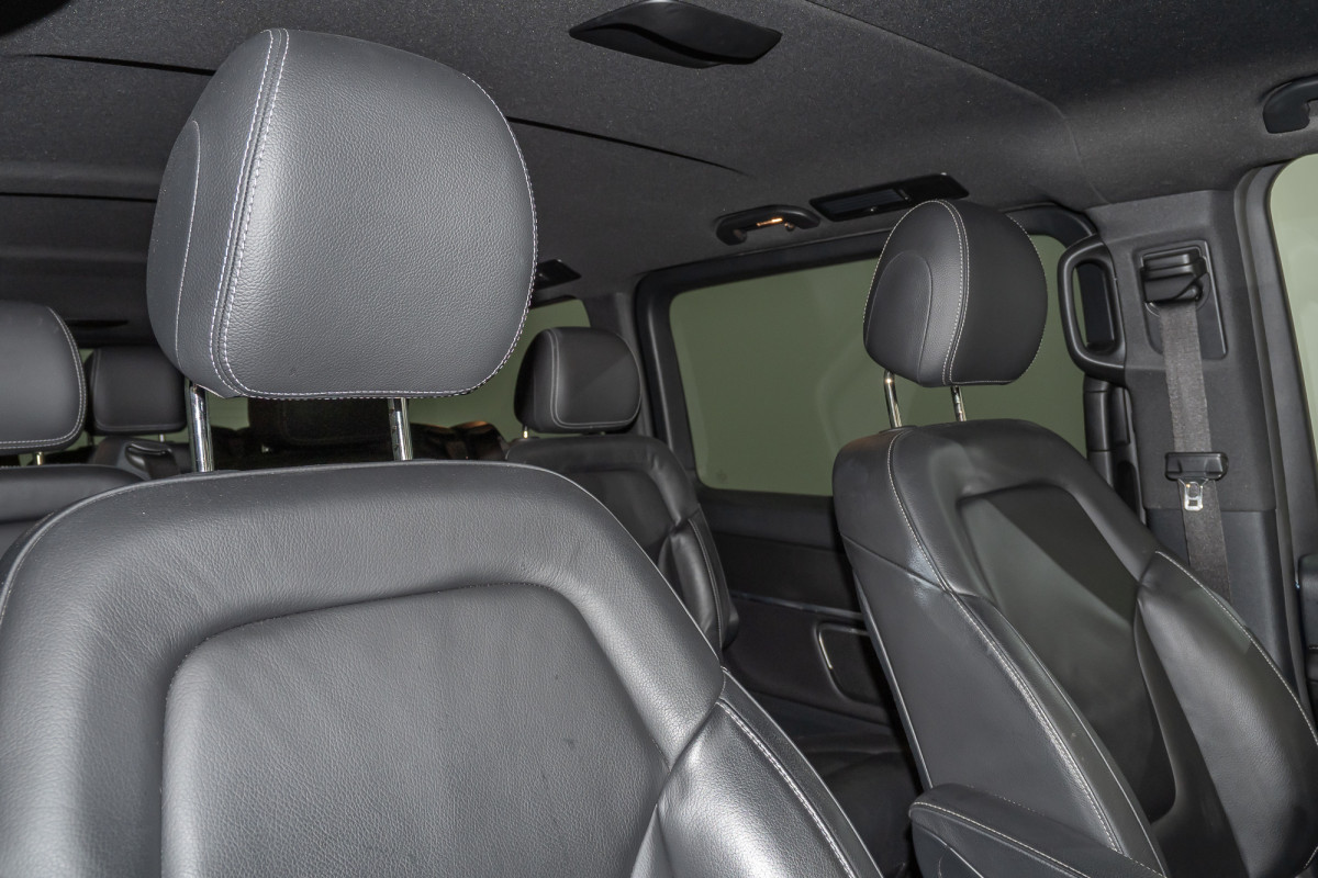 2019 Mercedes-Benz V 250 D Avantgarde Mwb SUV Image 5