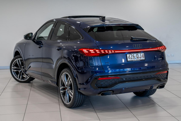 2026 Audi Q5 e-hybrid 270kW SUV image 2