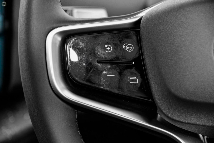 2024 MY25 Volvo EX30  Single Motor Extended Range Ultra SUV Image 14