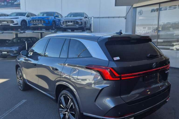 2025 MG QS IS31 Essence SUV Image 7