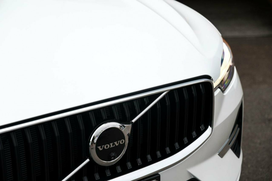 2024 Volvo XC60 UZ Plus B5 SUV Image 7