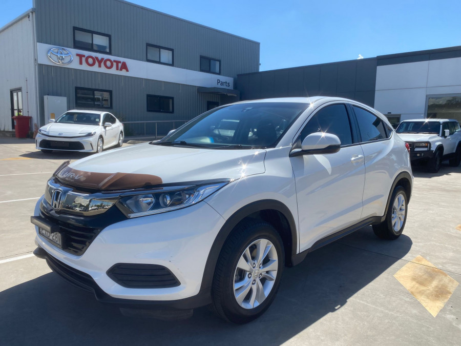 2019 Honda HR-V  VTi SUV Image 3