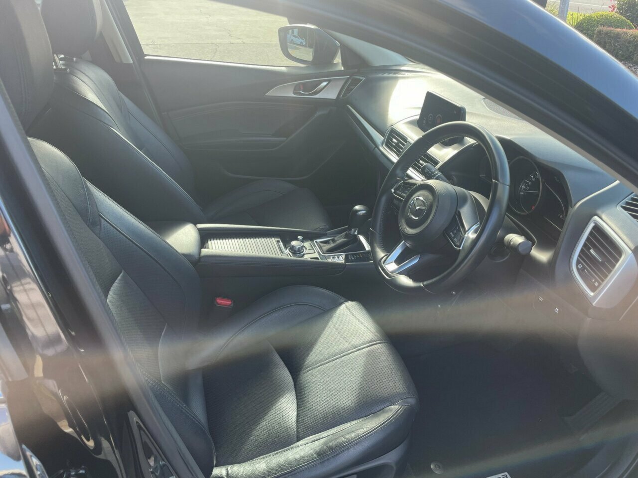 2017 Mazda 3 BN5278 Touring Sedan Image 16