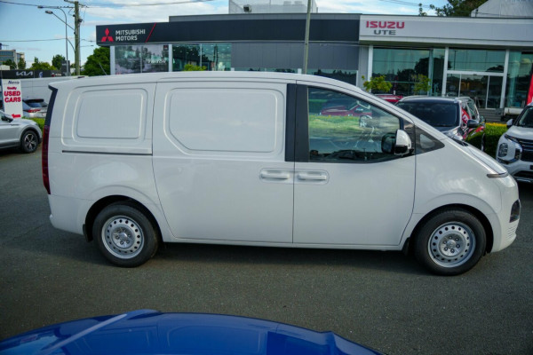 2021 MY22 Hyundai Staria US4.V1  People Mover
