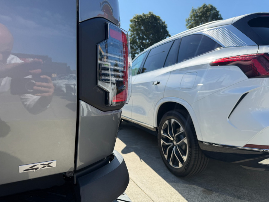 2025 MY26 Kia Tasman TK SX+ Ute Image 22