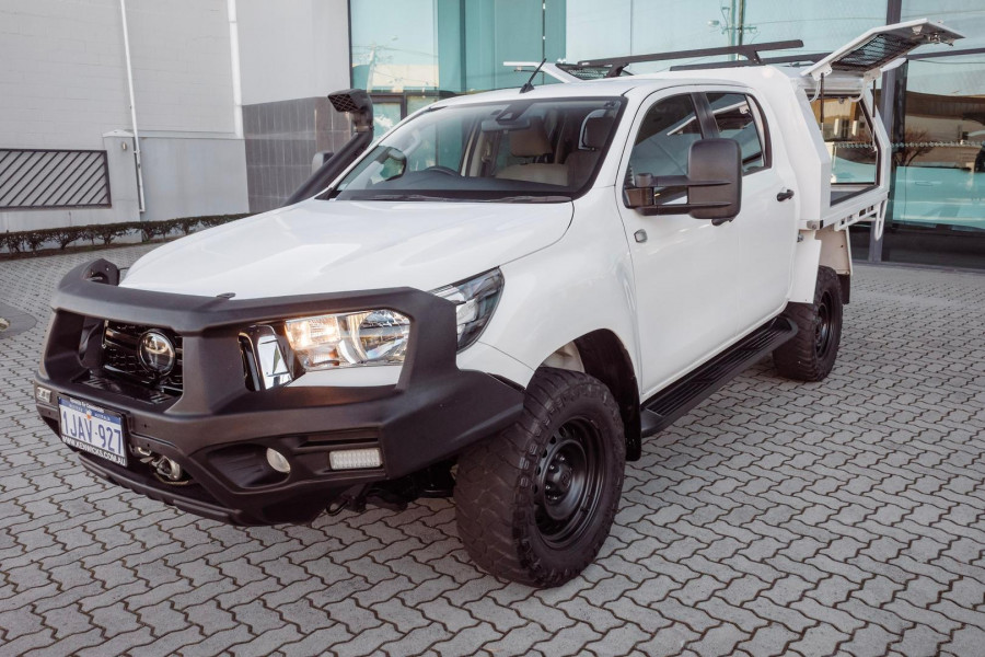 2019 Toyota HiLux GUN126R SR Cab Chassis Image 21