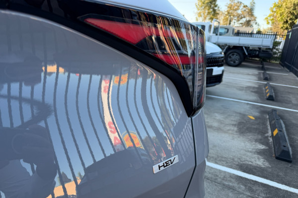 2026 MY27 Kia Sportage NQ5 PE HEV S SUV Image 23