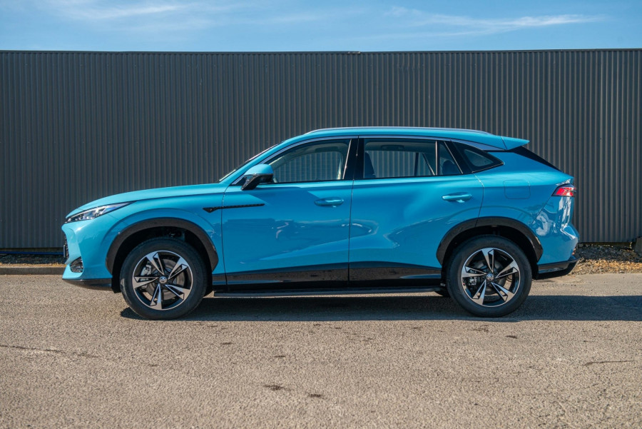 2026 MG HS Super Hybrid Excite SUV Image 8