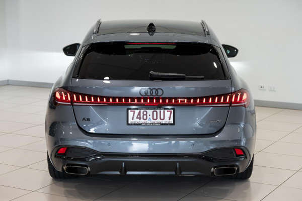 2025 Audi A5 B10 e-hybrid S-Line Wagon image 5
