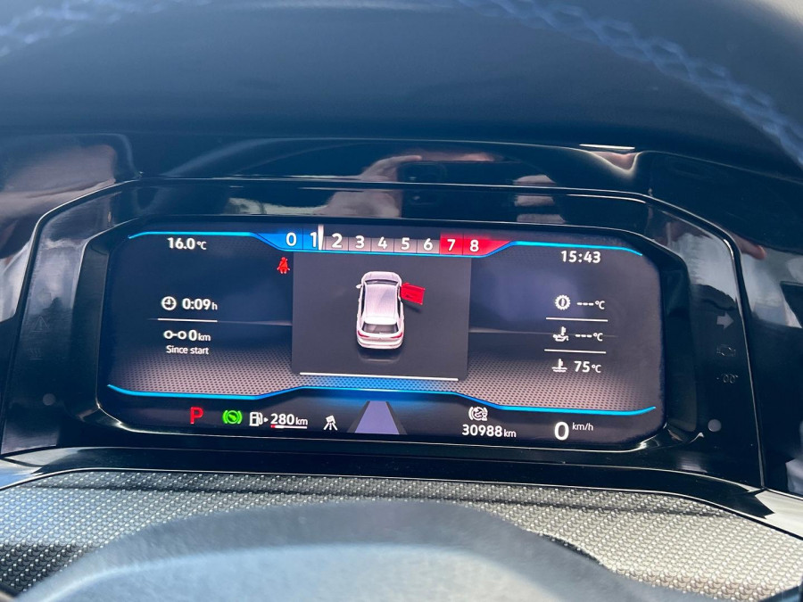 2022 MY22.5 Volkswagen Golf 8 R Hatch Image 17