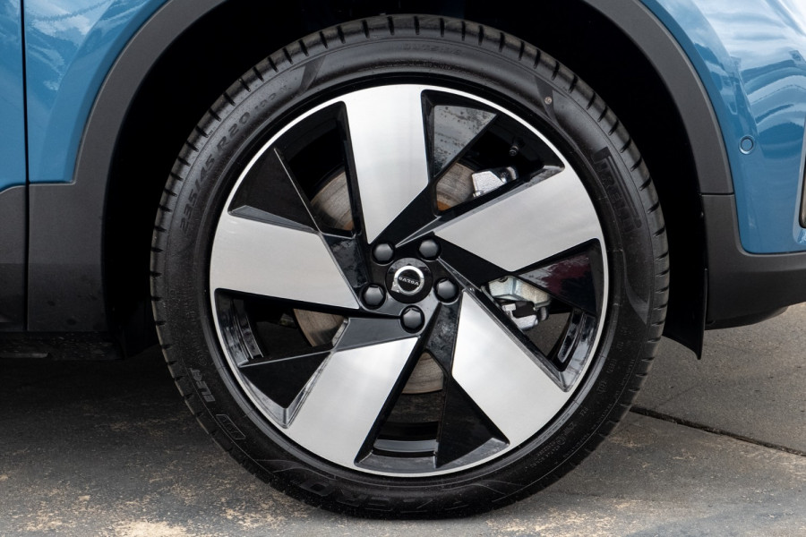 2023 Volvo C40 XK Recharge Twin Pure Electric SUV Image 21
