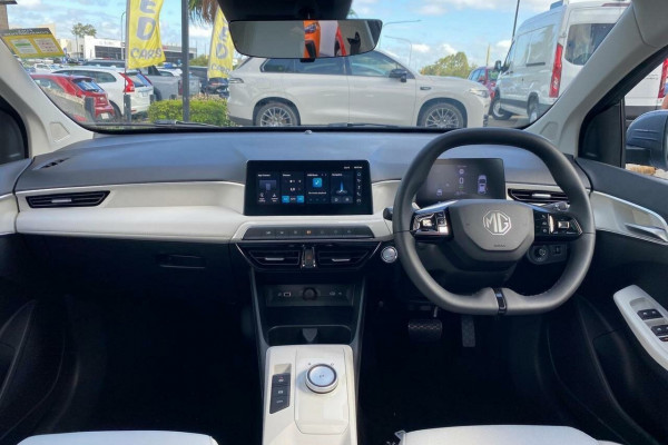 2025 MY25.5 MG MG3 ZP22 Essence Hybrid+ Hatch Image 13