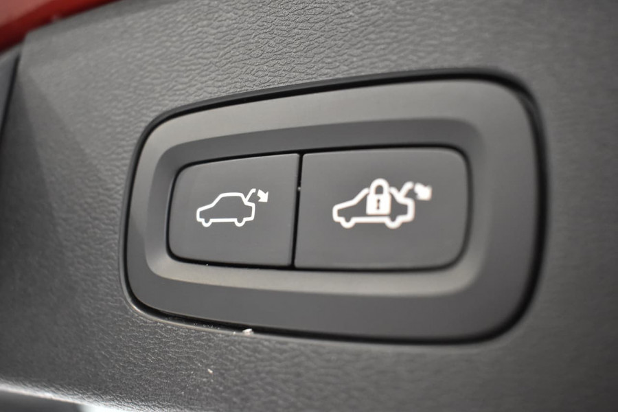 2019 Volvo V60 (No Series) MY20 T5 R-Design Wagon Image 20