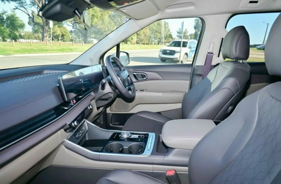 2026 MY27 Kia Carnival KA4 PE Sport+ HEV People Mover Image 8