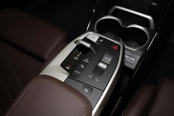 2024 BMW iX2 U10 eDrive20 M Sport SUV image 14