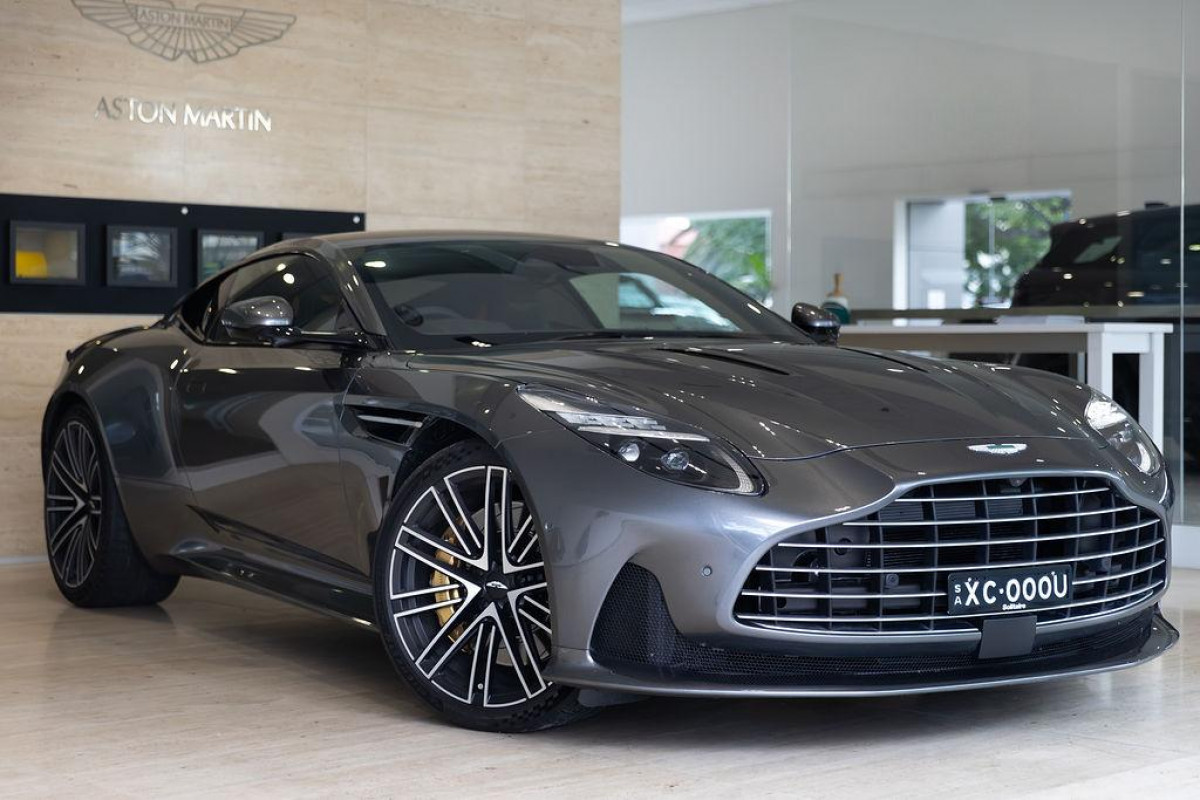 2025 Aston Martin DB12   Coupe