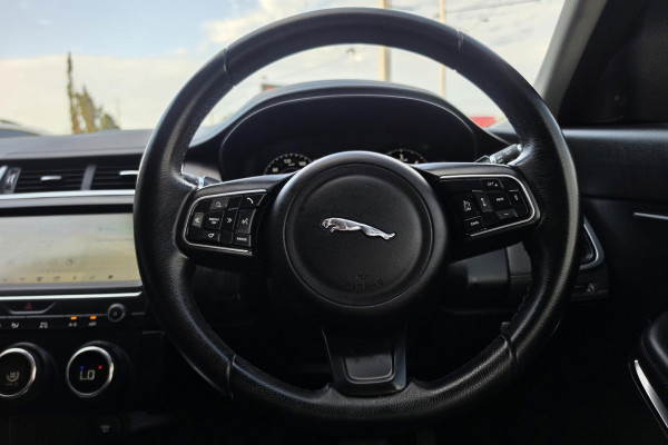2018 Jaguar E-PACE X540 D240 HSE SUV Image 12