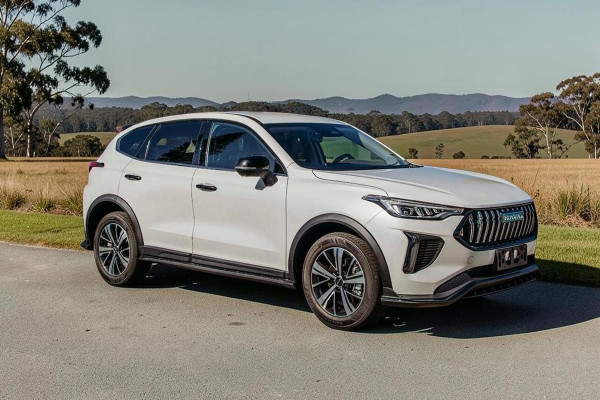 2026 GWM Haval Jolion A02 Lux Hybrid SUV Image 1