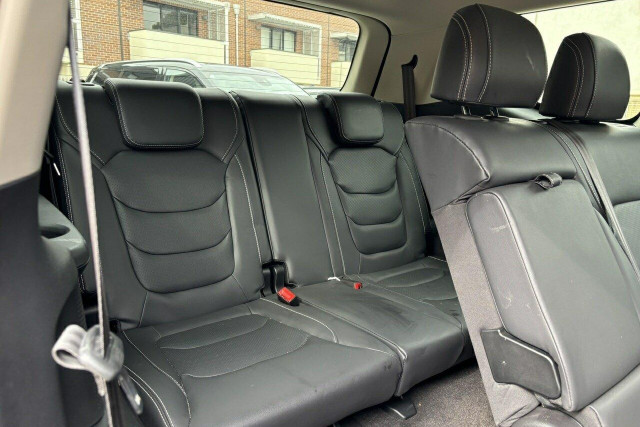 2022 LDV D90 SV9A Executive SUV Image 13