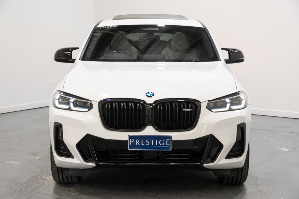 2022 BMW X4 M40i SUV image 8