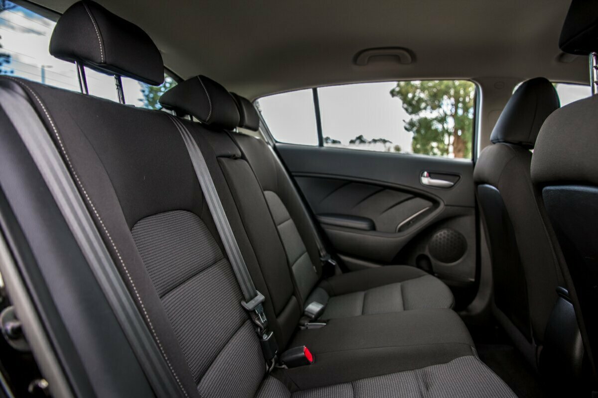 2018 Kia Cerato Hatch YD  S Hatchback Image 19