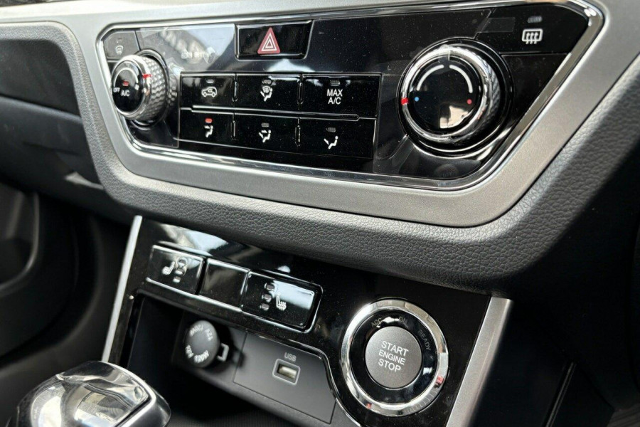 2023 KGM SsangYong Korando C300 ELX SUV Image 22