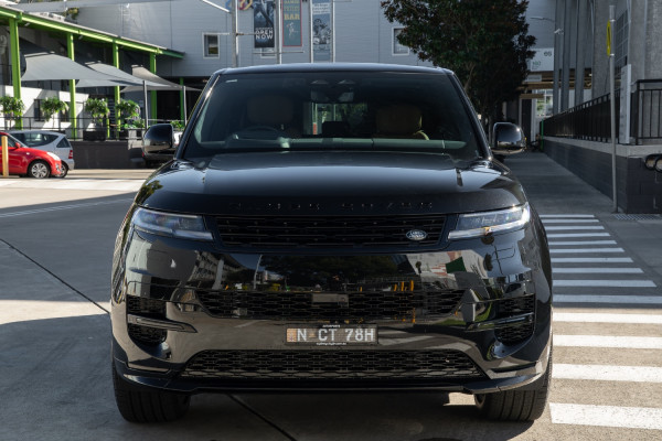 2026 Land Rover Range Rover Sport L461 P530 Autobiography SUV image 4