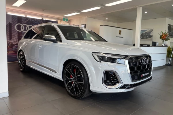 2026 Audi SQ7 TFSI Wagon Image 7