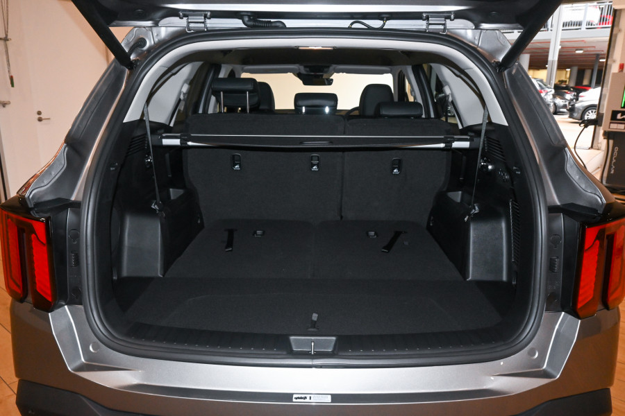 2025 MY24 Kia Sorento MQ4 PE Sport+ SUV Image 18