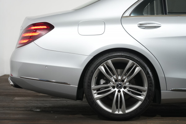 2018 Mercedes-Benz S-Class S560 Sedan image 6