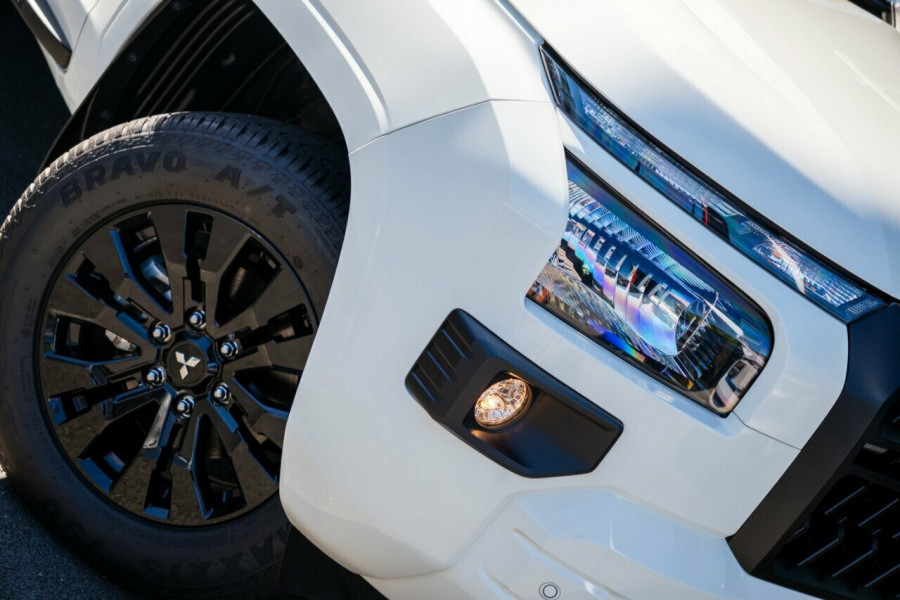 2026 Mitsubishi Triton MV GLX-R Ute Image 6