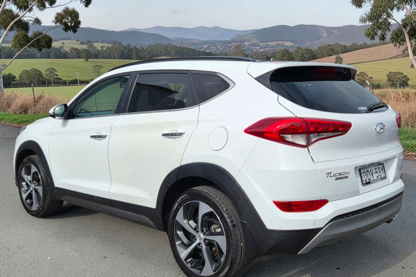 2016 Hyundai Tucson TLe Highlander SUV Image 5