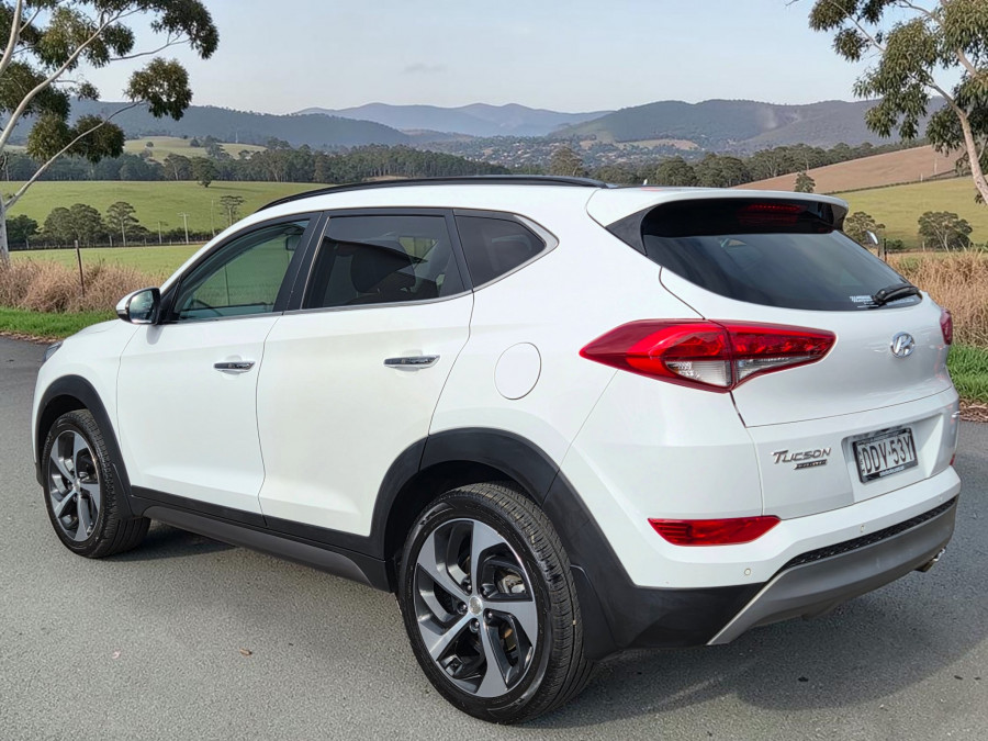 2016 Hyundai Tucson TLe Highlander SUV Image 5