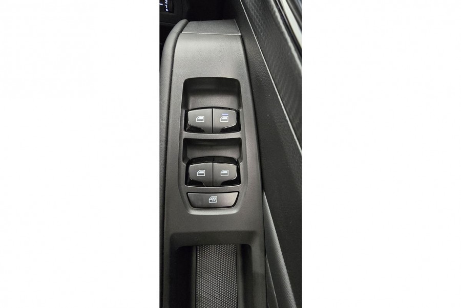 2024 MG MG5 Essence Sedan Image 25