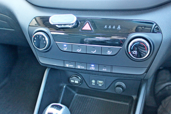 2016 MY17 Hyundai Tucson TLe Active X SUV Image 17