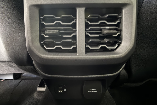 2026 MY26.5 Ford Ranger Super Duty  XLT Cab Chassis Image 15