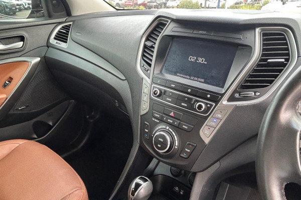 2017 MY18 Hyundai Santa Fe DM5 Series II Highlander SUV Image 24