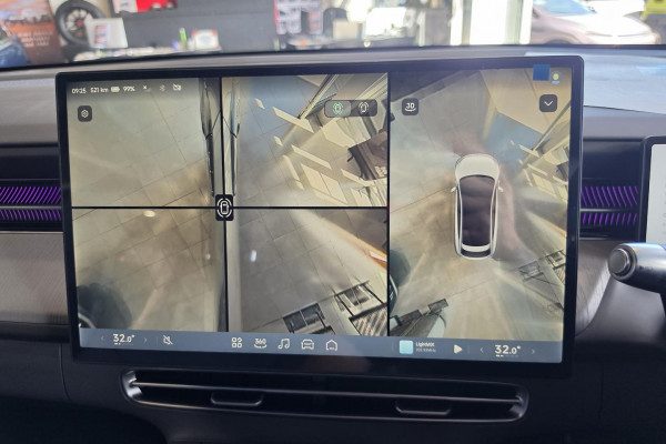 2026 XPeng G6  Long Range SUV Image 18