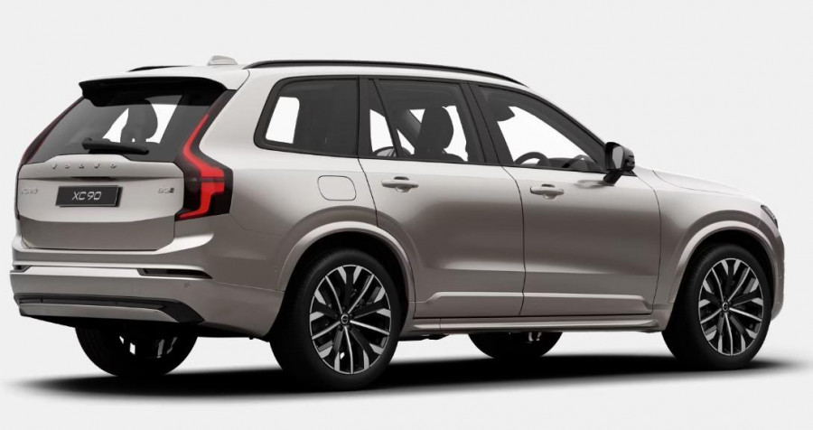 2026 Volvo XC90 L Series Ultra B5 Dark SUV Image 3