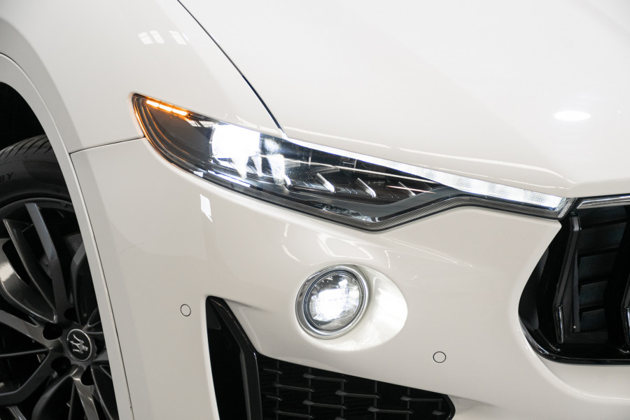 2022 Maserati Levante GT SUV Image 2
