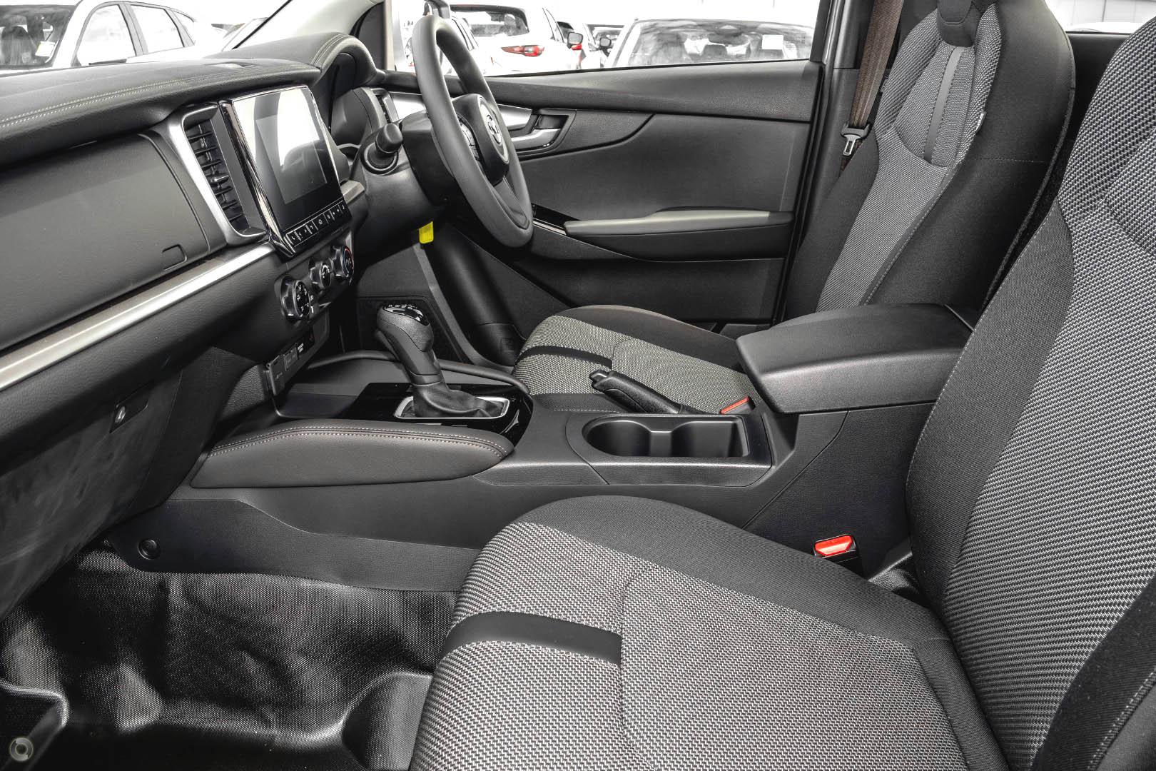 2024 Mazda BT-50 TF XT Cab Chassis Image 14