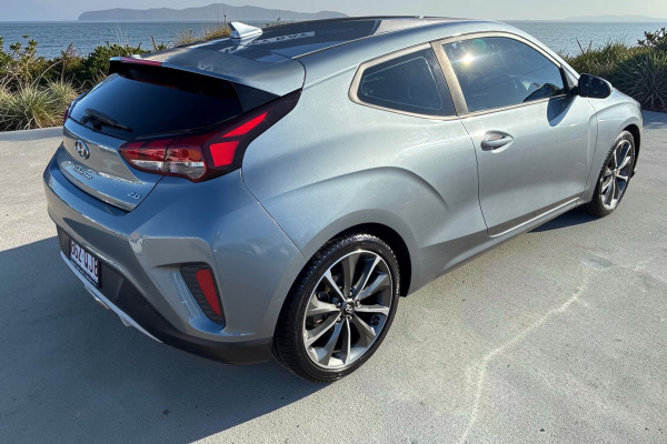 2019 MY20 Hyundai Veloster JS  Coupe Image 3