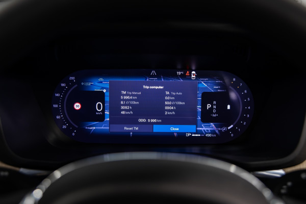 2026 Volvo XC60 UZ B5 Ultra Dark 2.0P, Mild Hybrid SUV Image 18