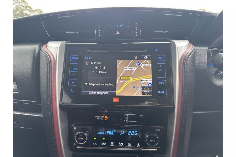 2019 Toyota Fortuner GUN156R Crusade Wagon Image 11