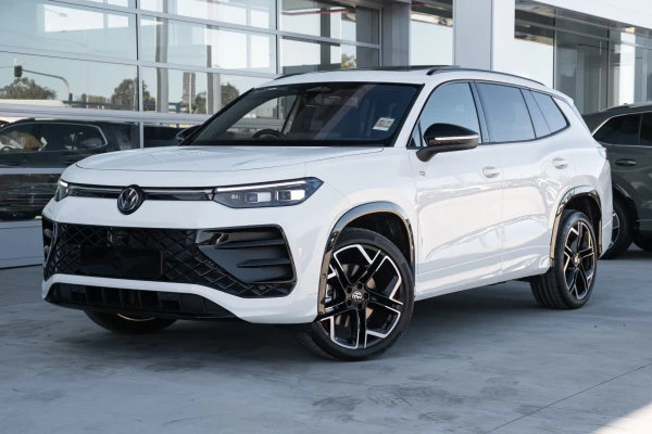 2025 MY26 Volkswagen Tayron R4 195TSI R-Line SUV