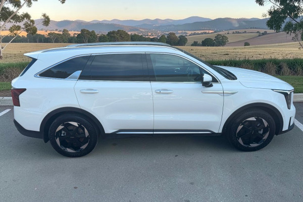2025 Kia Sorento MQ4 PE HEV GT-Line SUV Image 2