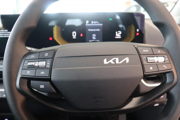 2025 MY26 Kia K4 CL4m S Hatch Image 27