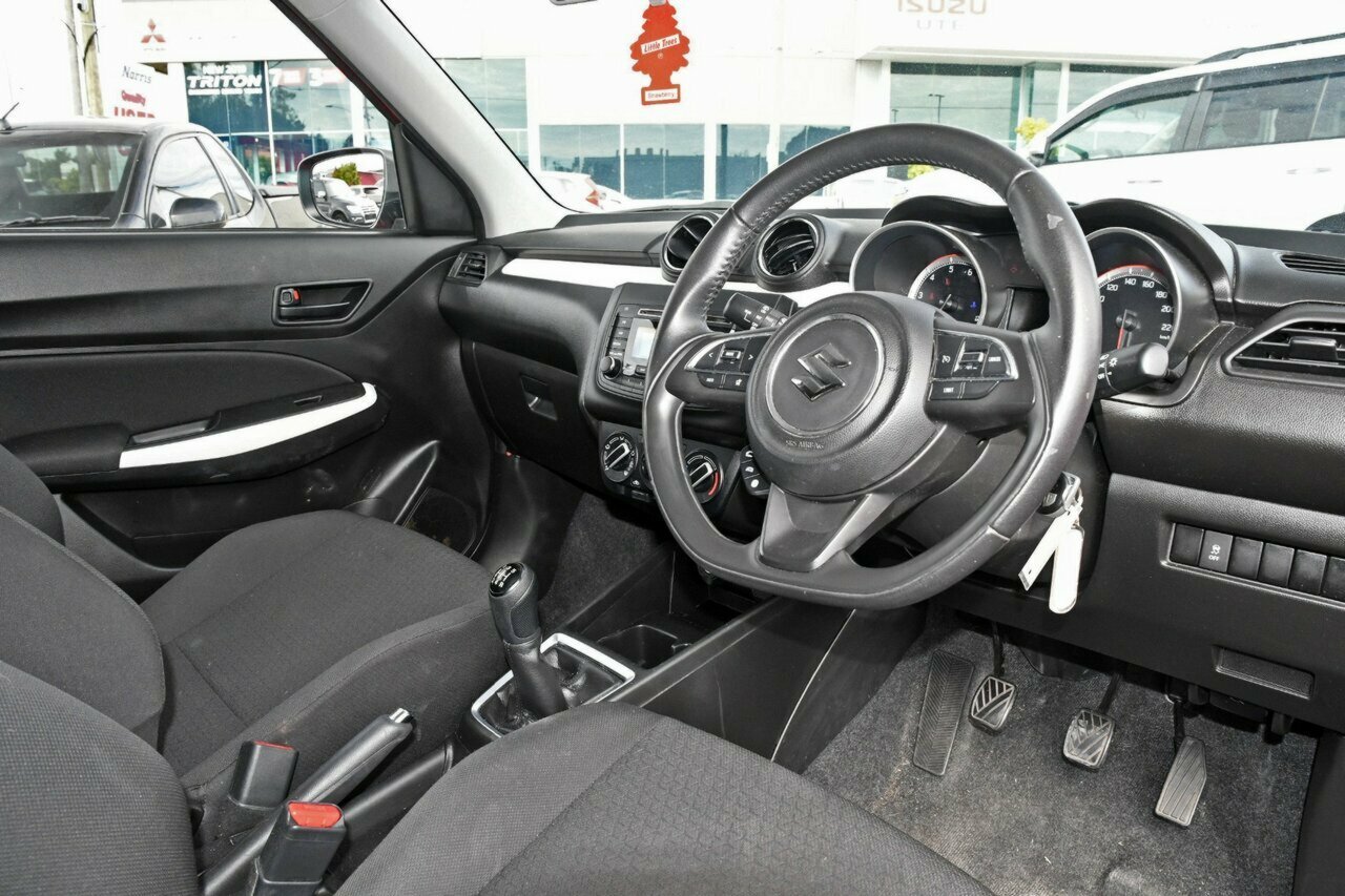 2017 Suzuki Swift AZ GL Hatch Image 7