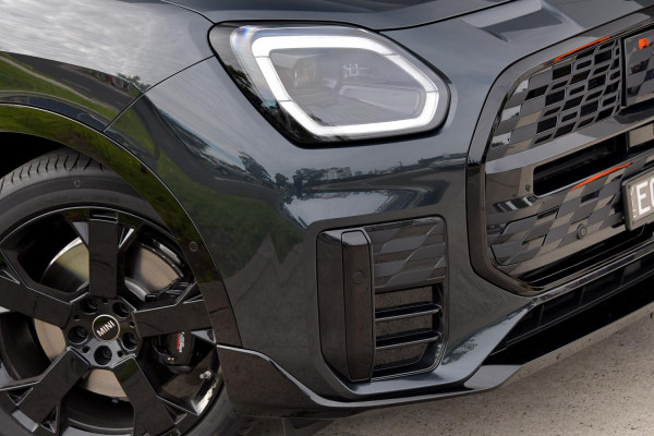 2026 MINI Countryman U25 S JCW Sport SUV image 27