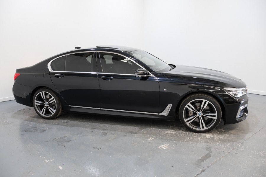 2018 BMW 7 Series 30d Sedan